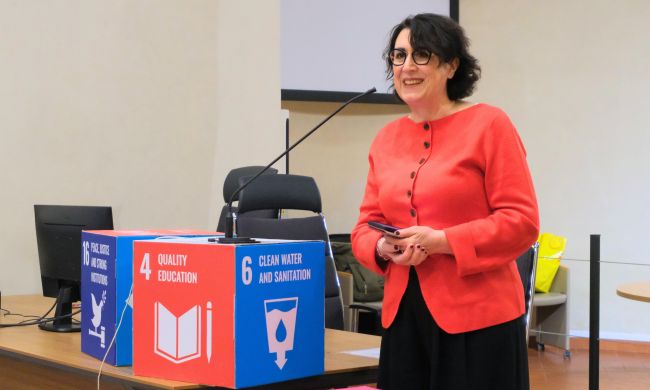 Prof. Ovadia talking about the EC2U Connect Centre