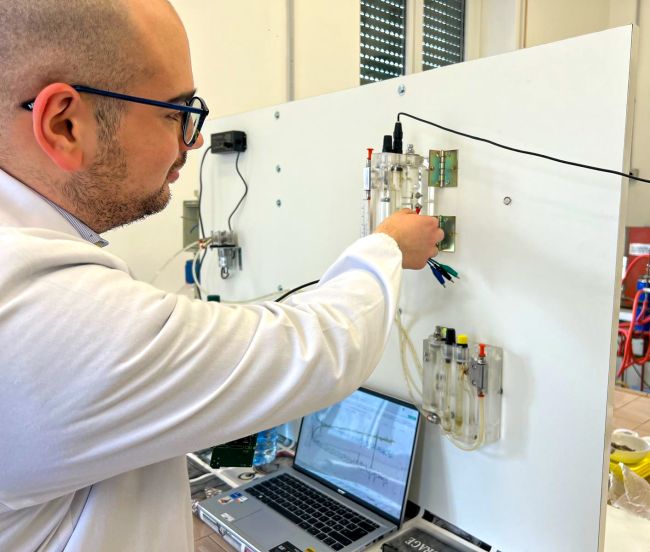 Fasi sperimentali progetto NEMO presso Dipartimento di Chimica (Pavia)