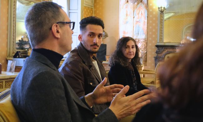 Il Rettore, Ahmed e Stefania Ferrari (referente amministrativa delle Scolarhips IUPALS)