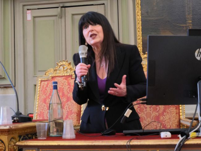 Prof. Rossella Nappi introducing the event