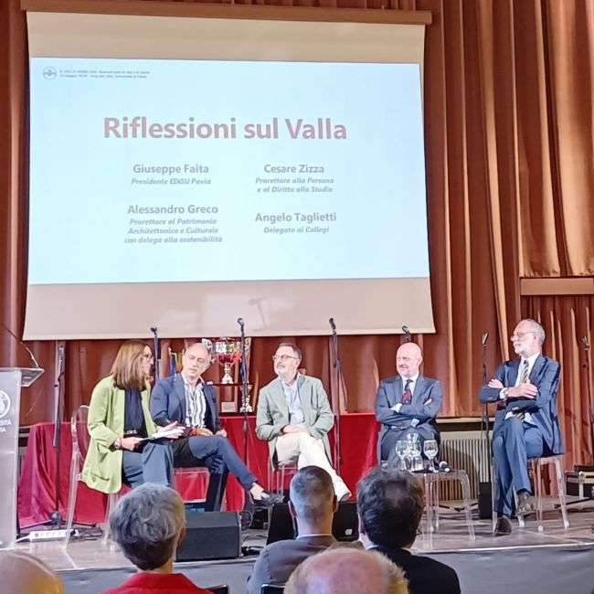 Sul palco: Daniela Besana, Angelo Taglietti, Cesare Zizza, Alessandro Greco e Giuseppe Faita