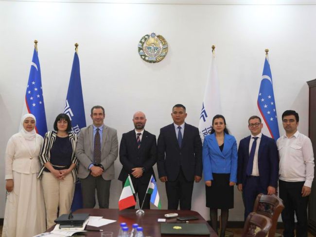 The UniPv delegation meeting the University of Transport in Tashkent