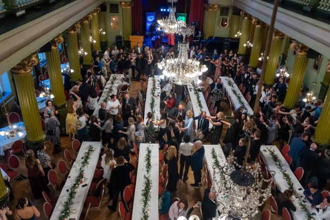 Uno scatto della Gala Dinner, che ha riunito studenti, docenti e ricercatori per un momento conviviale