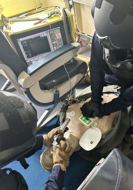 Esercitazioni mediche sull'aeromobile di linea