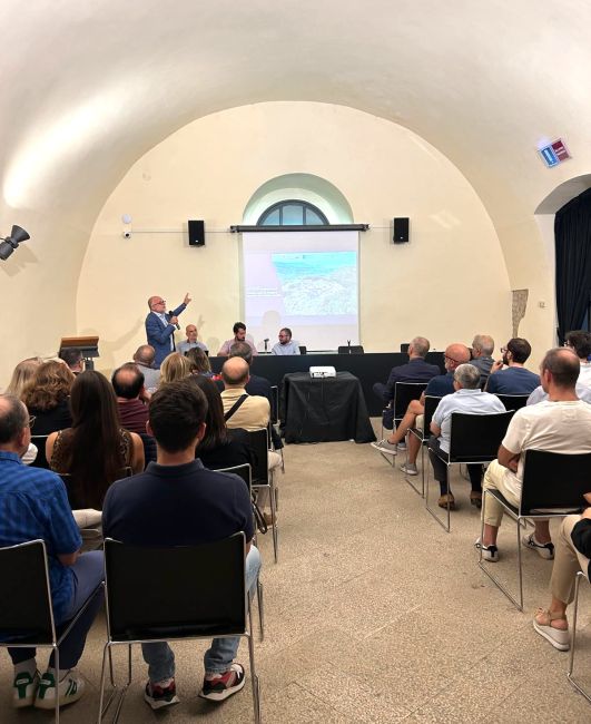 La presentazione presso il Museo Civico di Fondi