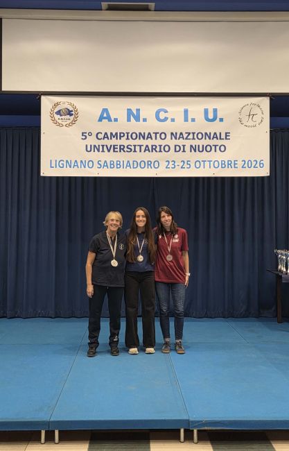 Premiazione assoluti donne 100SL Simona Fiorini